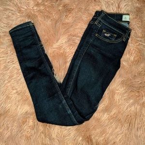 Hollister super stretch skinny jeans, size 0